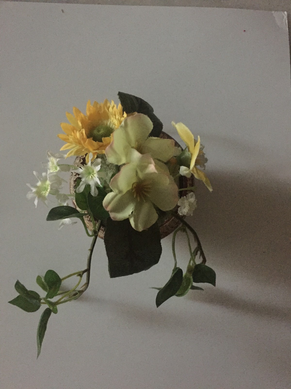 Flower Pot Artificial Flowers Yellow White Green 3 x 3 1/4 H