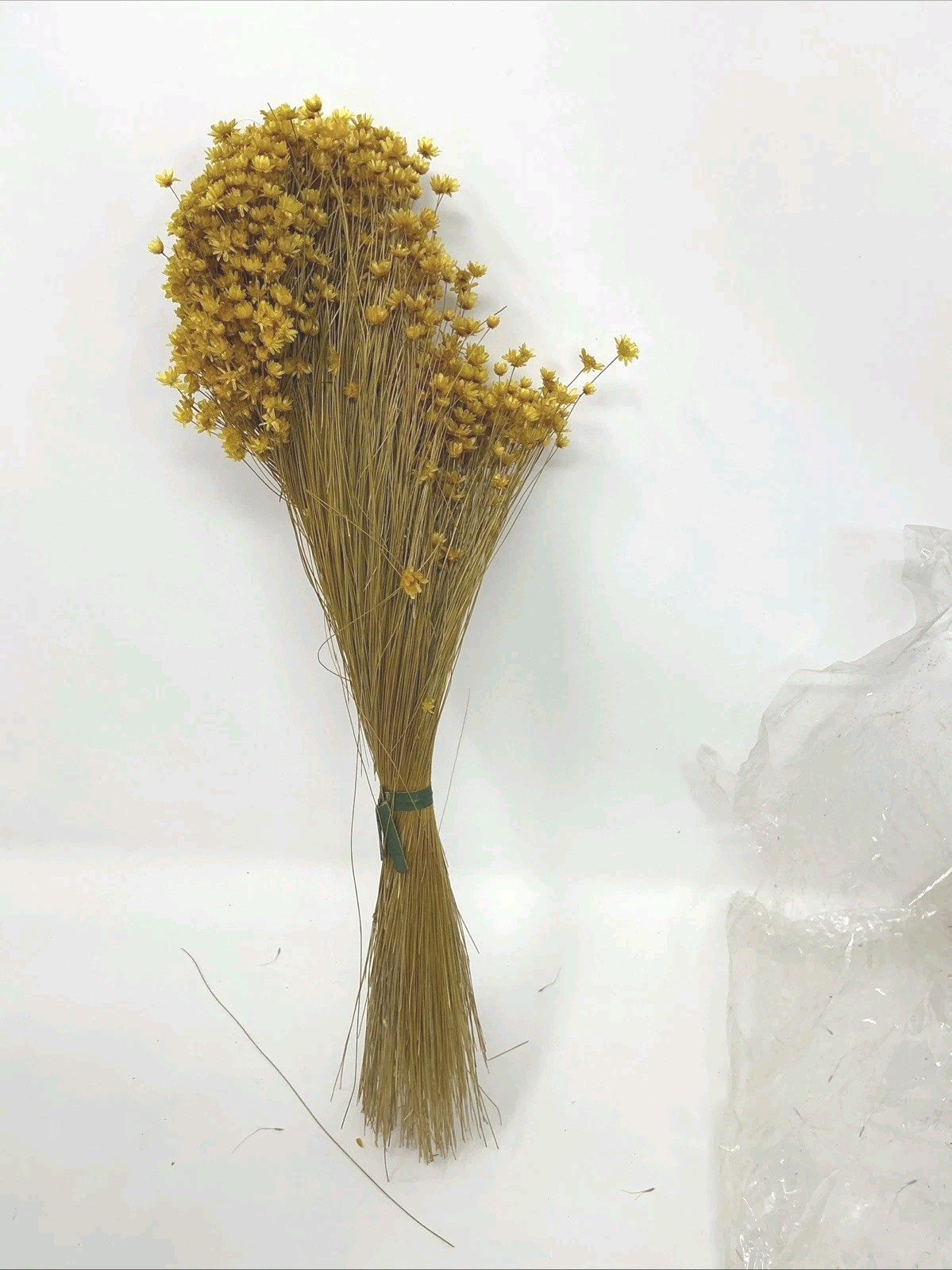 Vintage Dried Flower Bunches Lot of 8 Bunches 12″ – 30” L Crafts Floral Bouquets