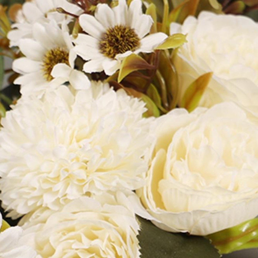Artificial Wreath with Fabric and Plastic Flowers for Indoor Wall Decoration