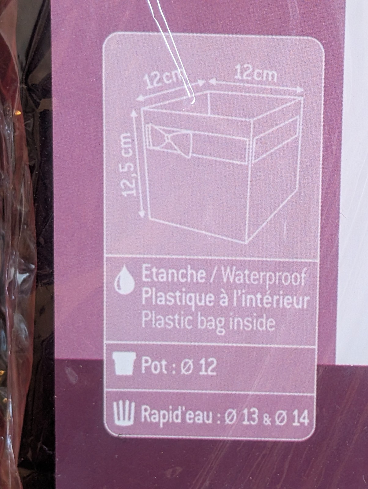 (30) Clayrtons Red Floral Arrangement Corregated Boxes Medium 4.75″Sq France NEW