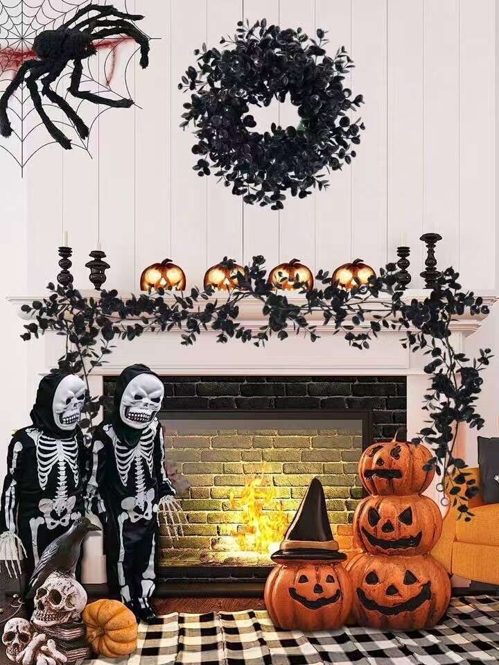 4pcs Black Eucalyptus Wreath Artificial Hanging Plant Vine For Halloween