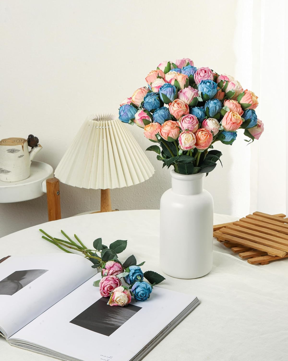 24pcs Artificial Vintage Roses Fake Mini Silk Rose Flowers with Long Stem for DI