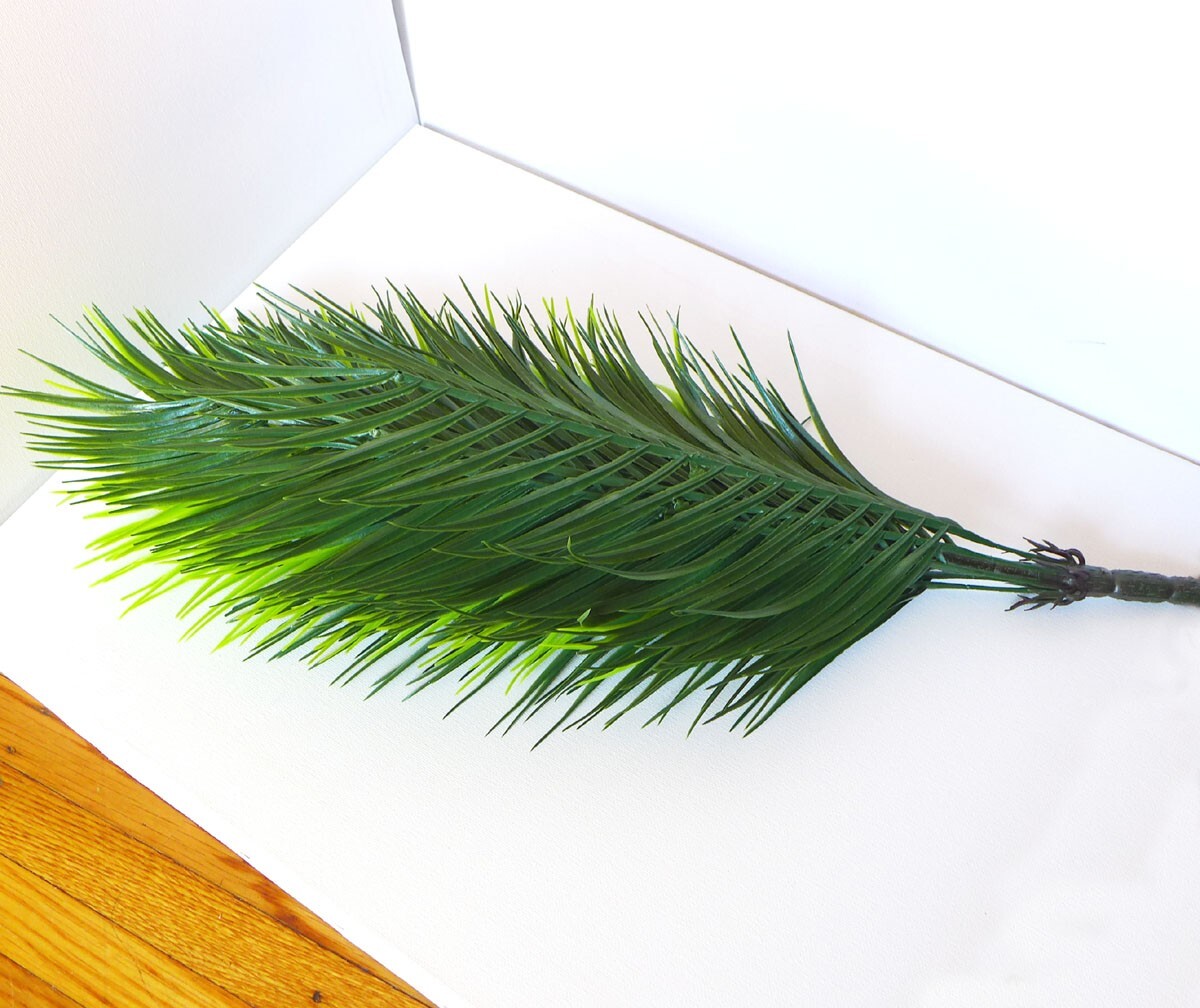 20″ Hight Artificial Fork Tropical Plastic Plant Small Tree 15 Leaves (#@142)