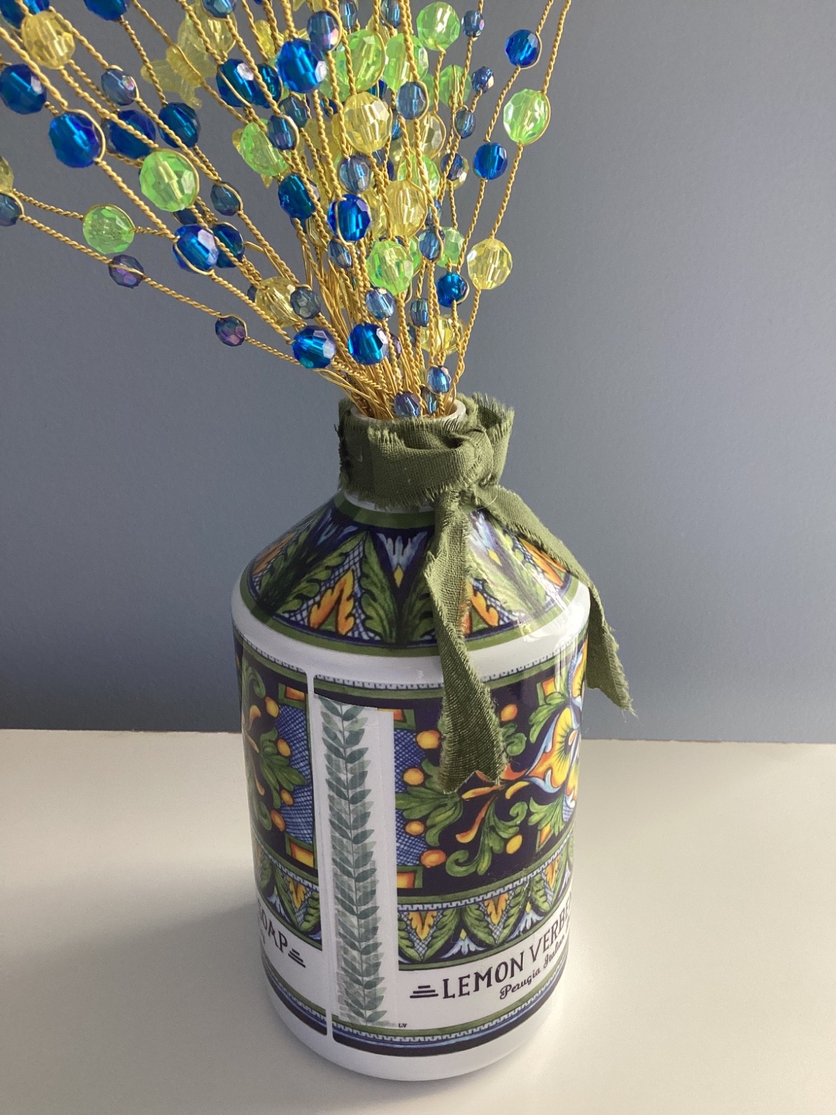 BOUQUET VASE COTTAGE DECOR FARMHOUSE STYLE HANDMADE BEADS ON WIRE WRAPPED NEW