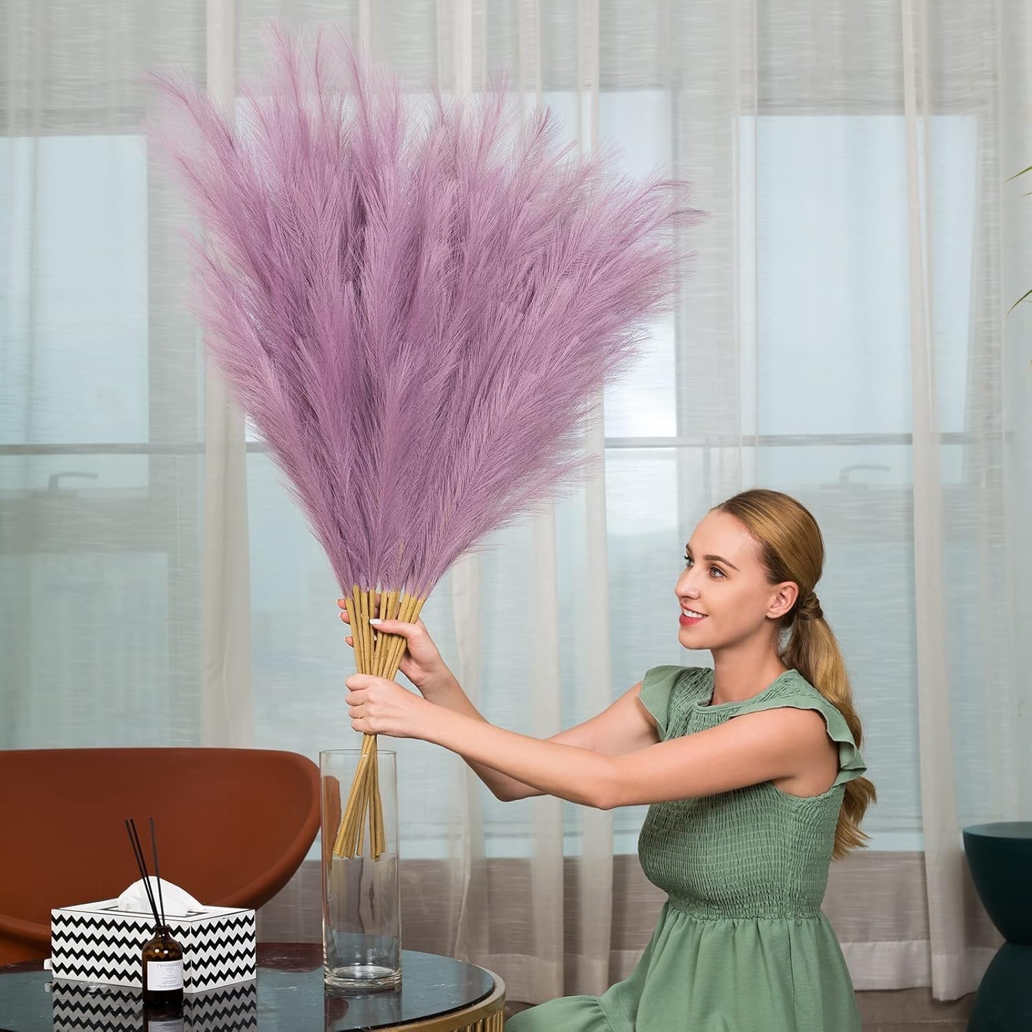 Luxurious 6-Stem Faux Pampas Grass – 43″ Light Purple Decor for Elevating Spaces