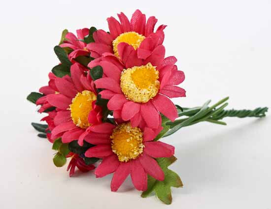 Set of 18 Small 4-1/2″ Tall Hot Pink Artificial Daisy Bunches