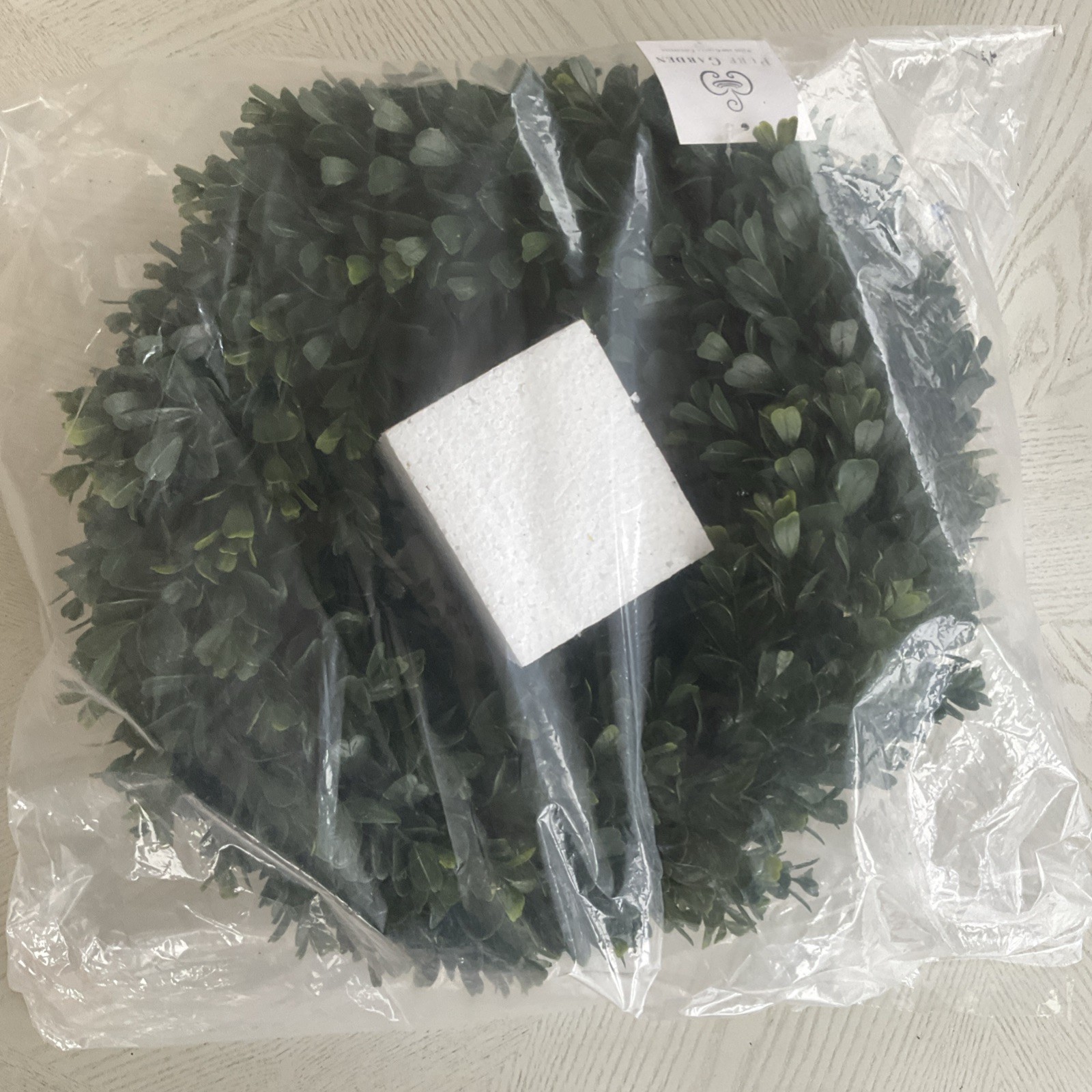 Pure Garden 12″ Green Faux Boxwood Wreath Greenery Door Decoration Brand New