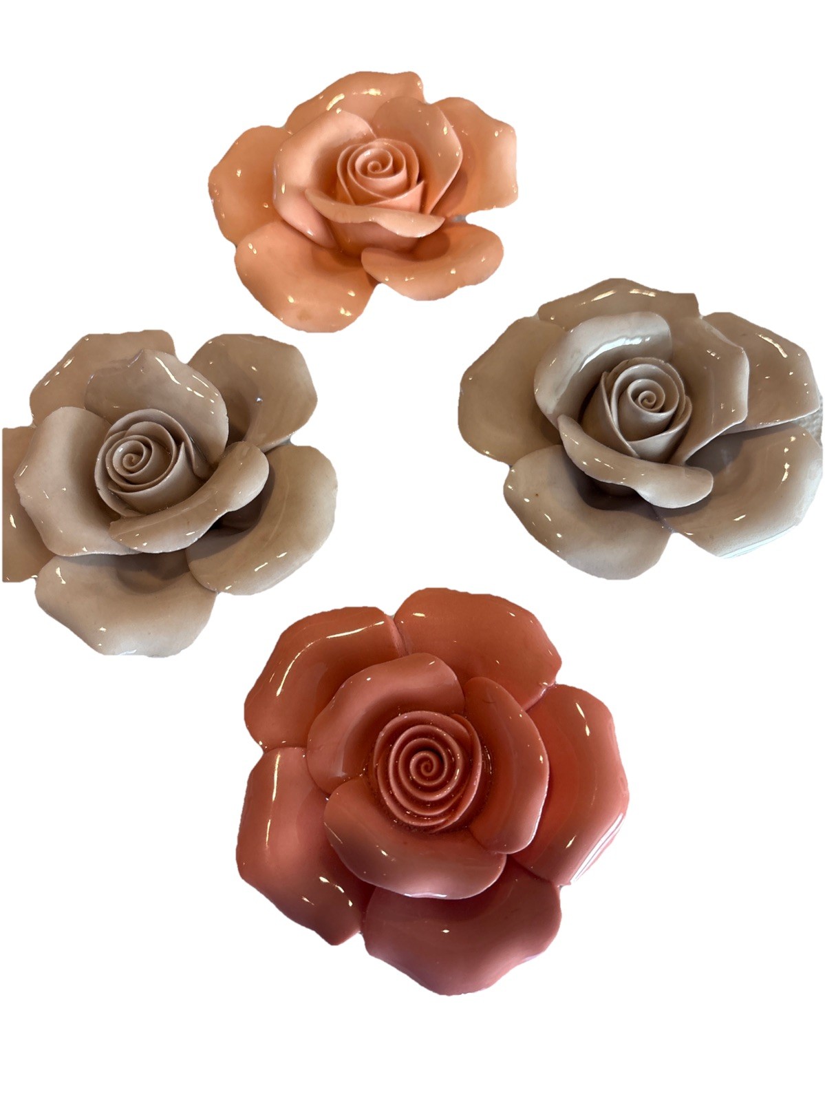 Set Of 4 Porcelain Roses, Tan And Peach, 3 1/2 Inches In Diameter Each