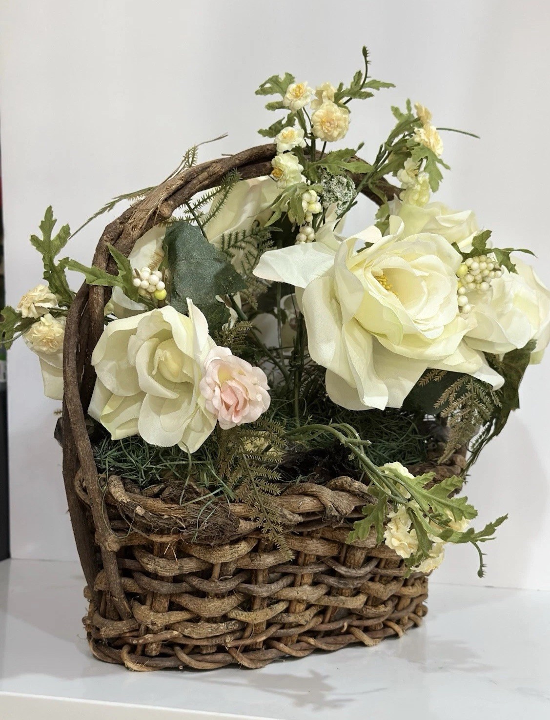 VTG Flower arrangement Rustic Twig Vine Handmade Basket Whimsical Centerpiece