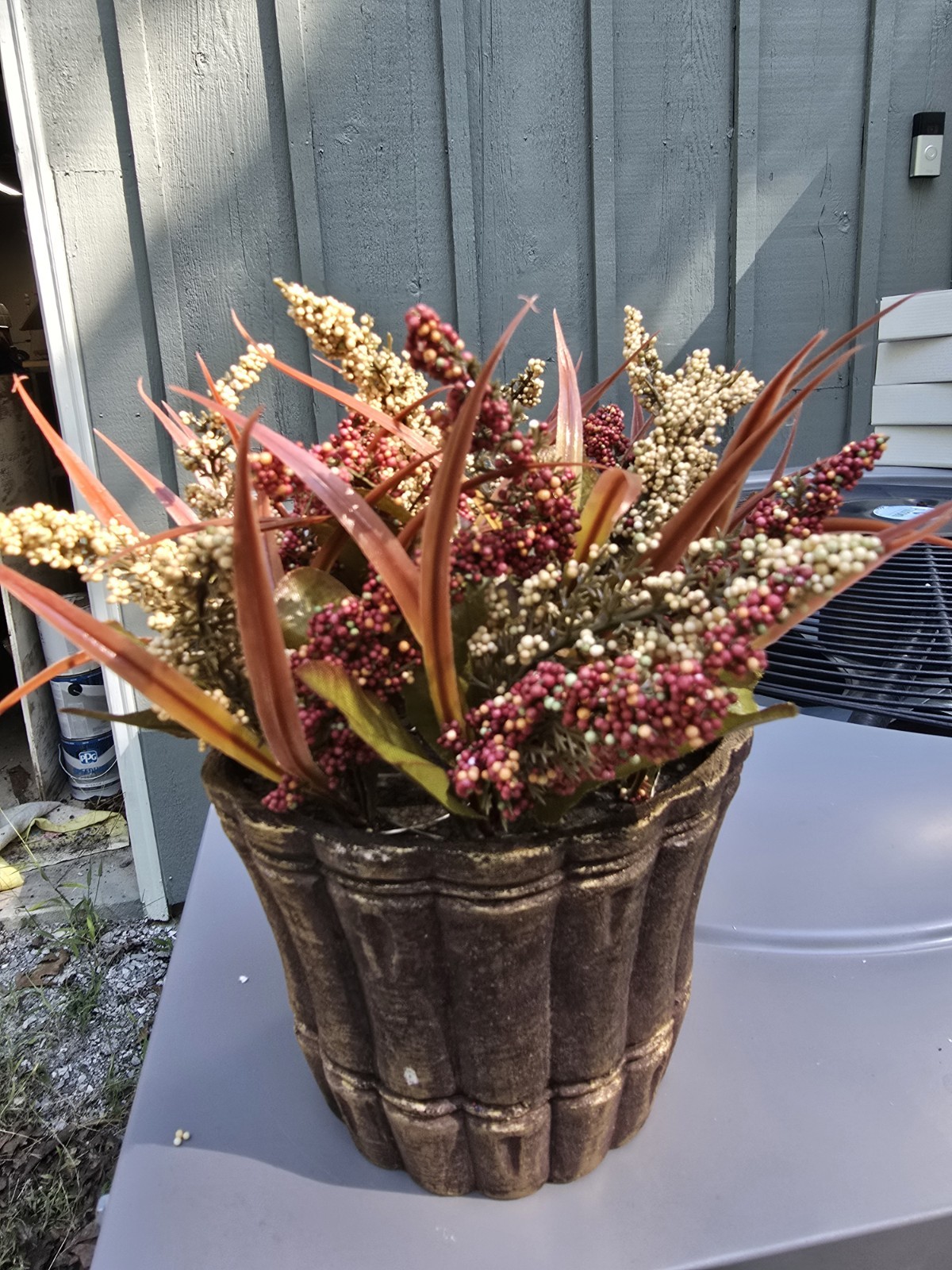 Fall lighted arrangement
