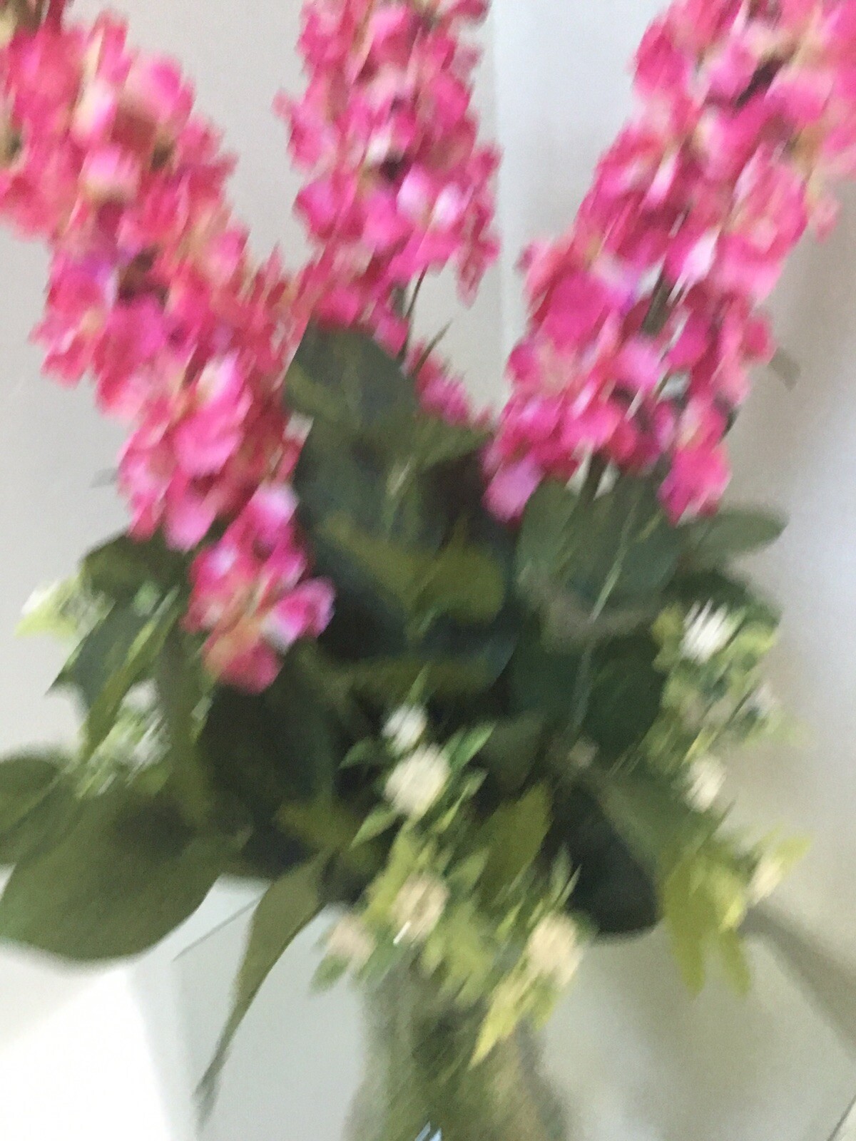 Artificial Flower Arrangement With Pink,white and Green .23×13 With Clear glass