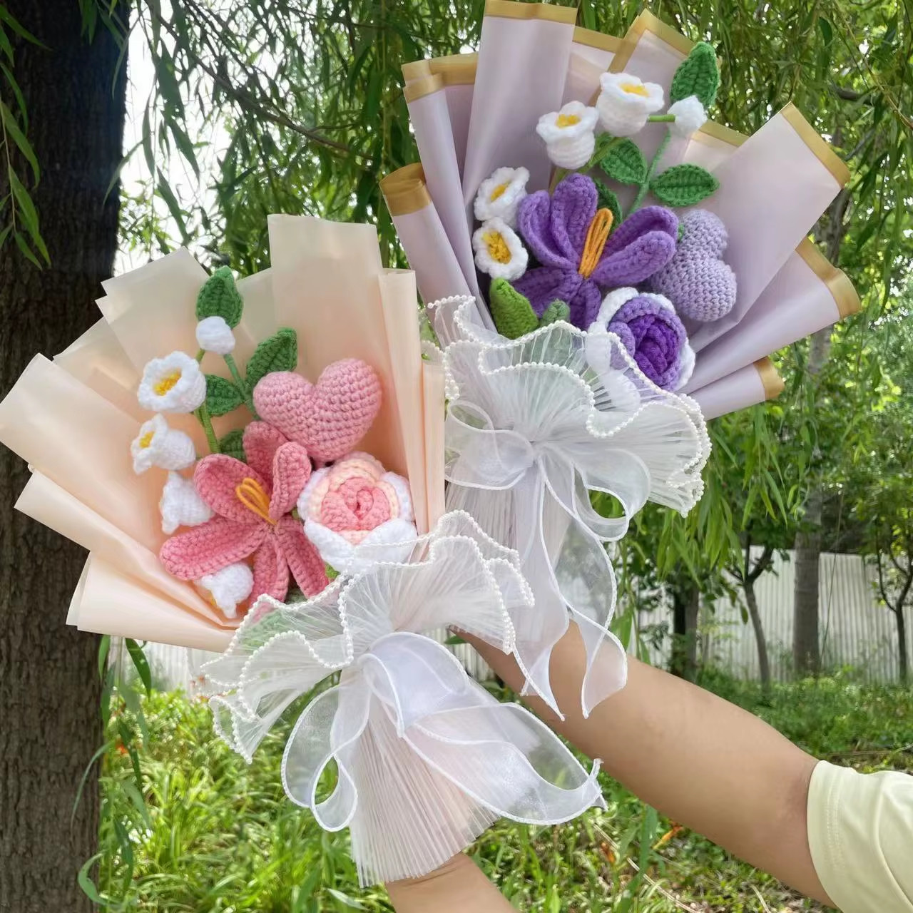 Knitted Sunflower Crochet Bouquet – Handmade Flowers for Gifts: Valentine, Mothe