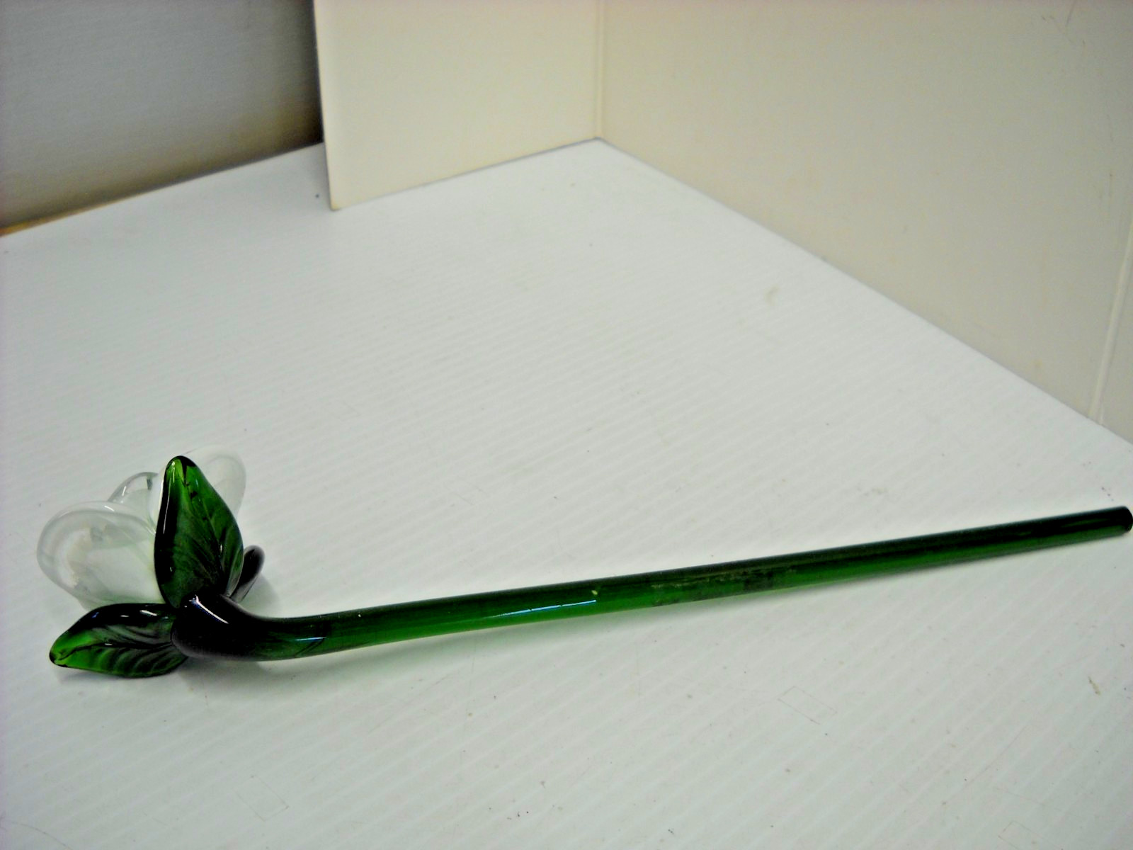 Vintage Hand Blown Glass Long Stem Rose Flower White 11-1/2″