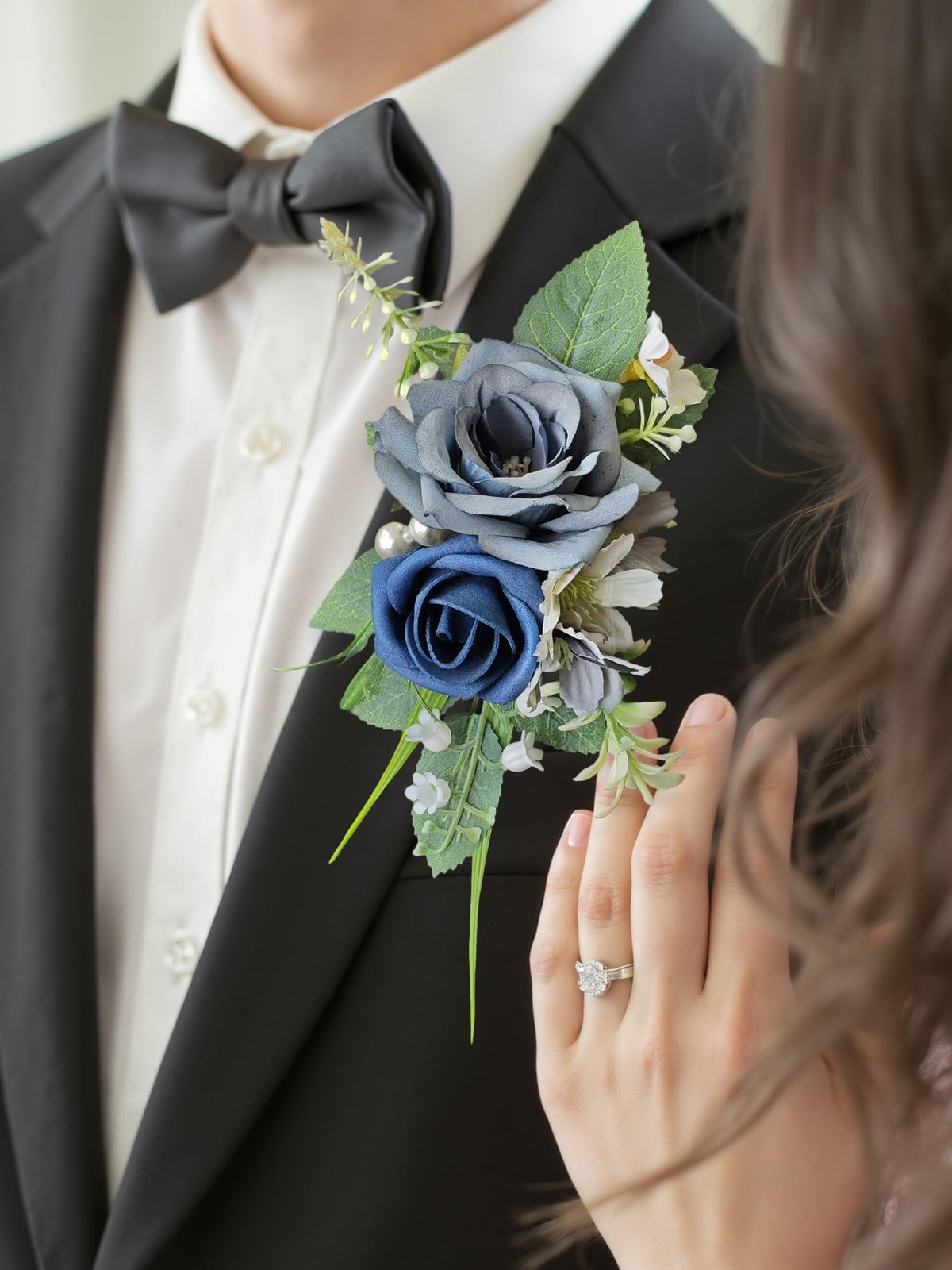 2 PCS Boutonniere For Men Suit Decor Flowers Groom Groomsmen Dusty Blue