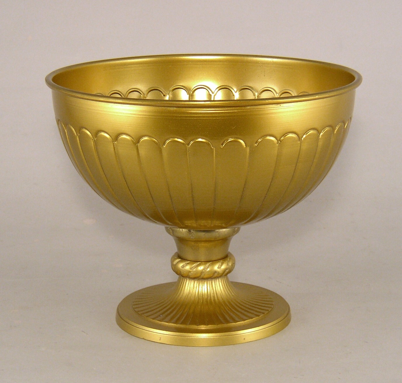 Compote Bowl 8″D 6.5″Hi Gold Finish Aluminum Fluted Pedestal Base FREE SHIPPING