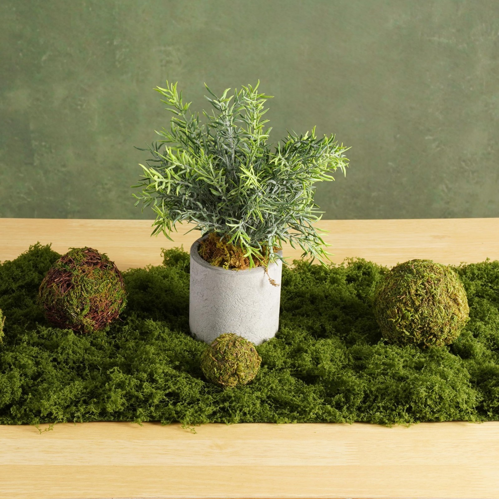 Artificial Moss Roll 12″ x 71″ – Soft Faux Grass Mat for DIY Crafts, Fairy Garde