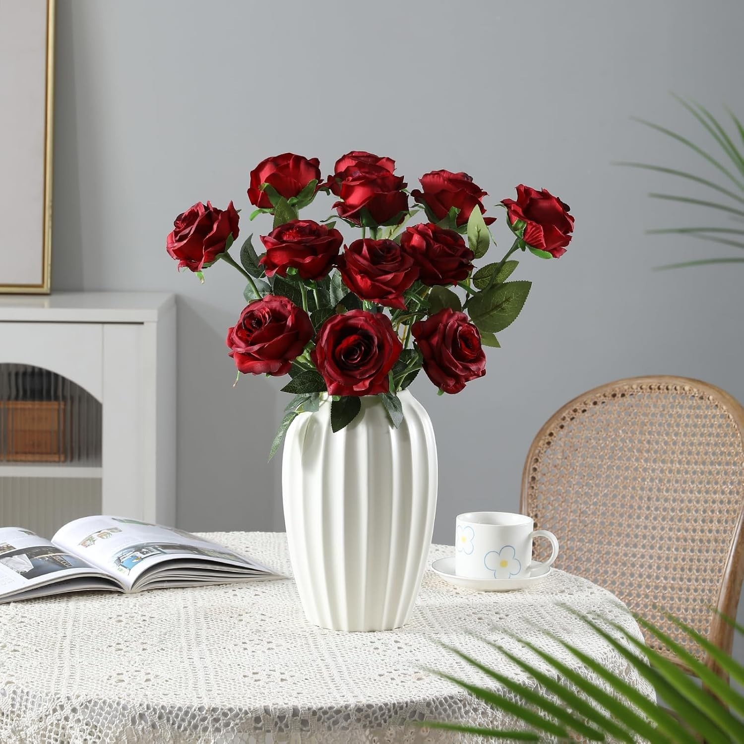 12pcs Red Roses Artificial Flowers,Realistic Long Stem Fake Silk Roses Bouque…