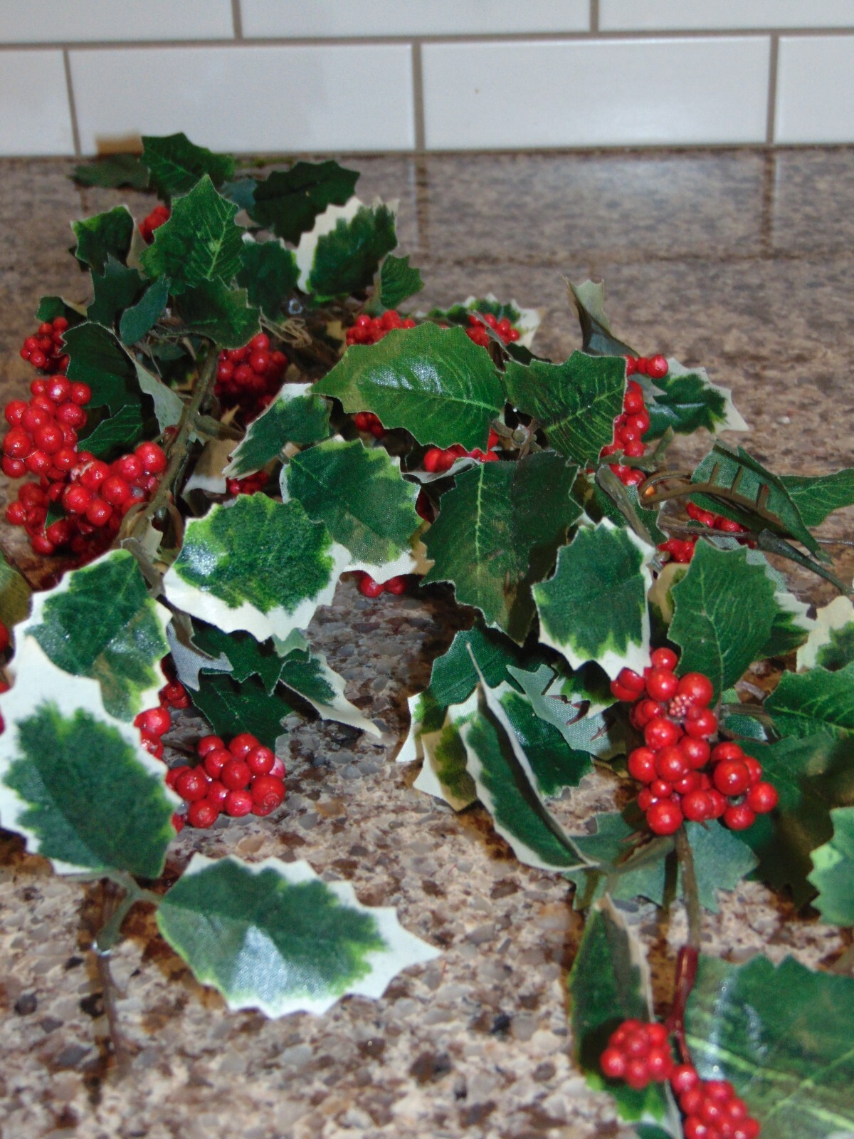 Lot of 8 Bunches Stems Holly Berry Bush Christmas Decoration Silk 17-30″
