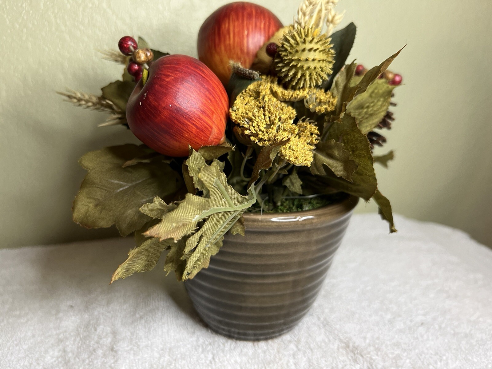Apple Floral Decor Arrangement with Vase Artificial Faux Home Decor