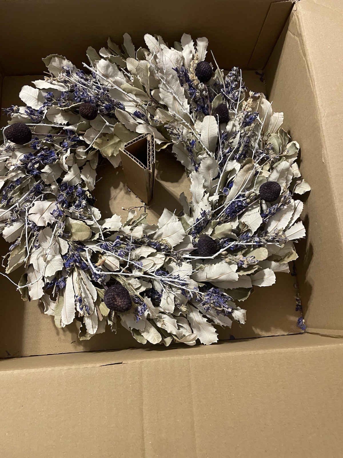 New Rustic Dried Floral Wreath for Wall Or Front Door Display