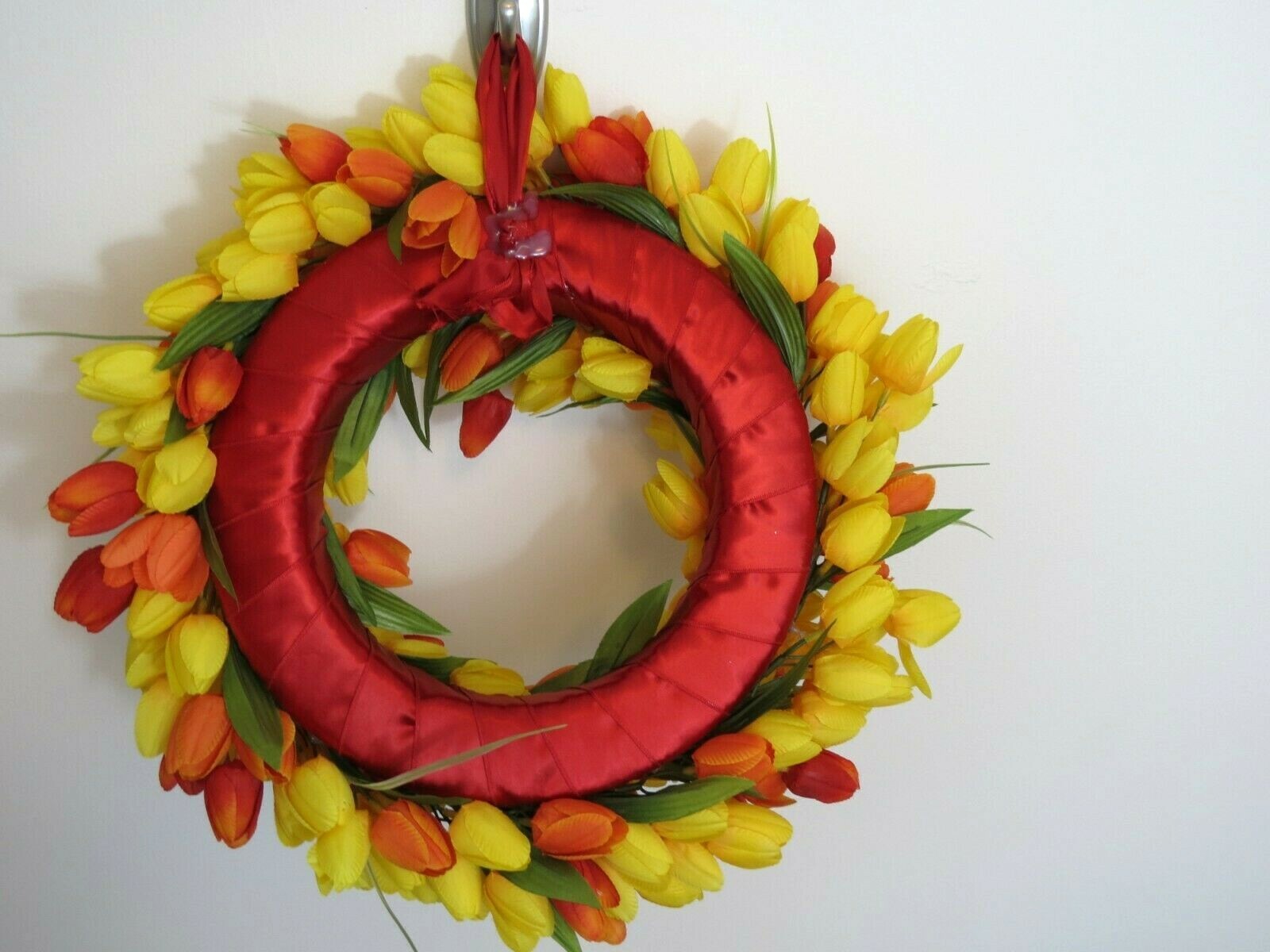 Tulip Wreath 16″ X 5″ Spring Summer Yellow Orange Door Decoration