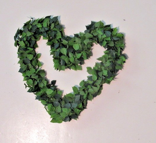Heart Shape Plant Decor Artificial Paper leafs on wire Spring ,Summer