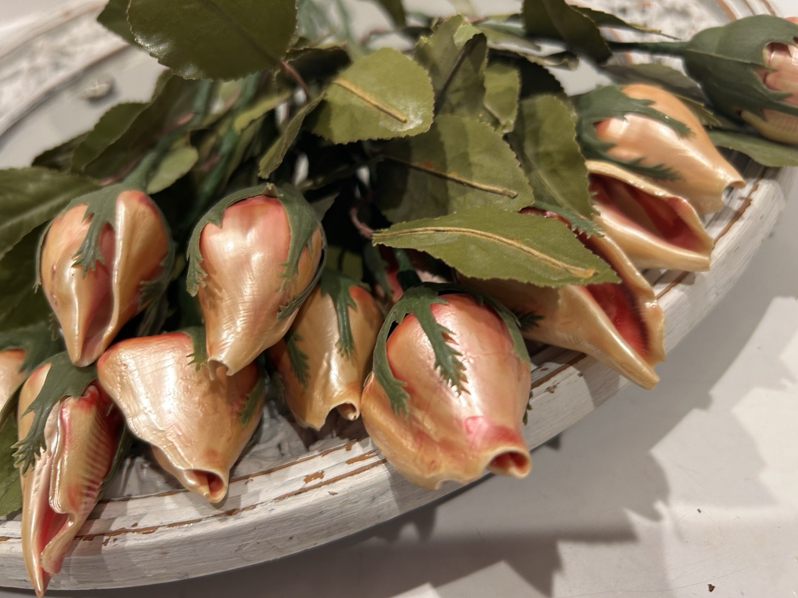 Handmade Hand Painted Long Stem Sea Shell Rose Buds Realistic Bouquet 12