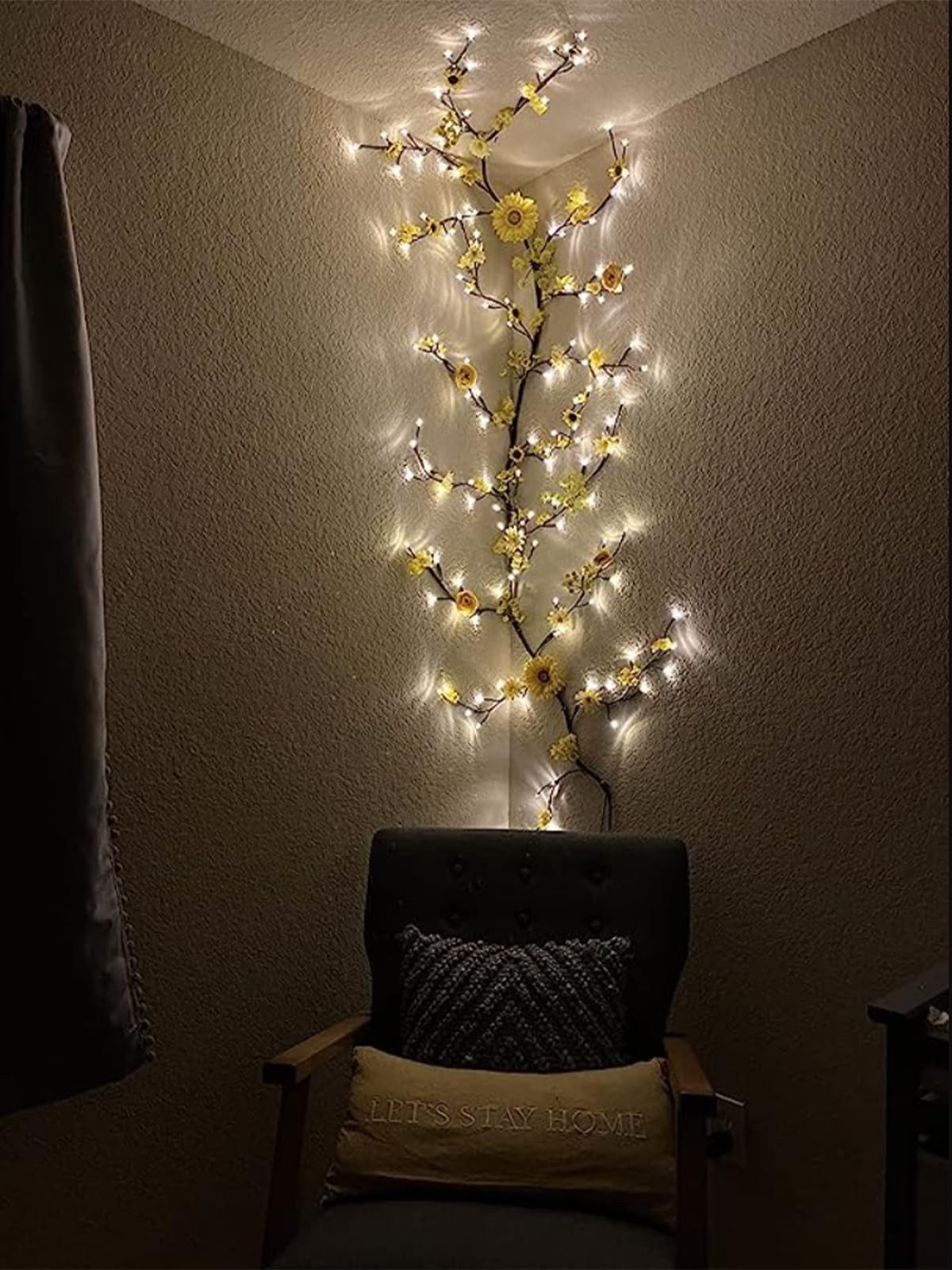 Lighted Willow Vine Remote Control 7.5Ft 144LEDs Plug in Wall Decor Bedroom