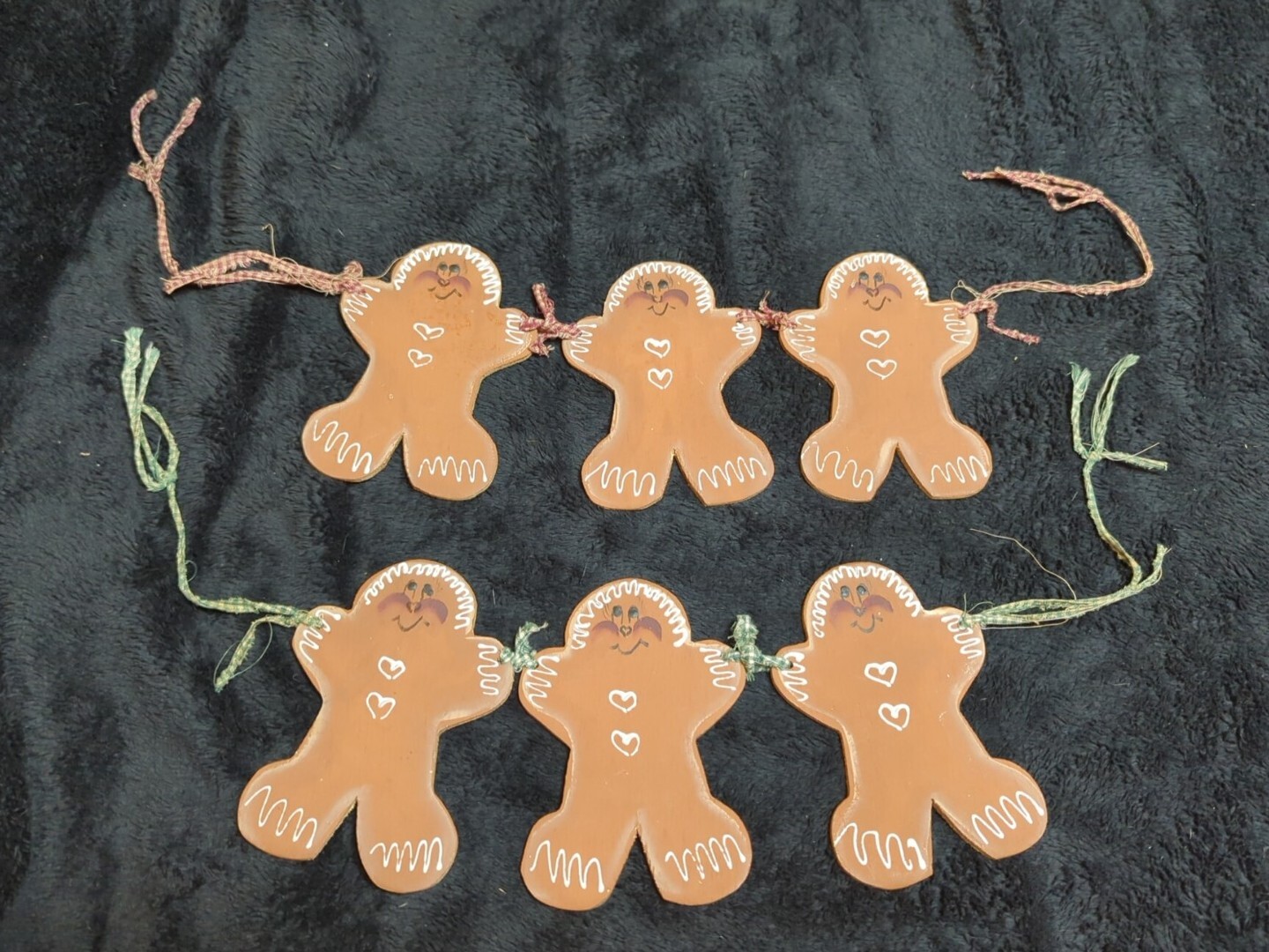 Primitive Rustic GINGERBREAD MAN Basket & Hanging Decorations HAPPY HOLIDAYS
