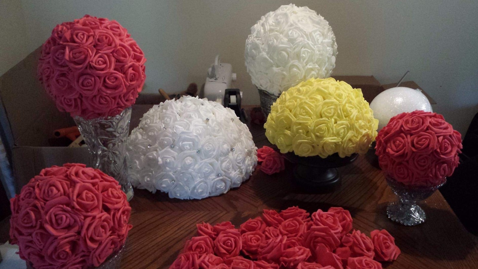 3 x 1.6 x 3 inches 100pcs DIY Real Touch 3D Artificial Foam Rose Head Without…