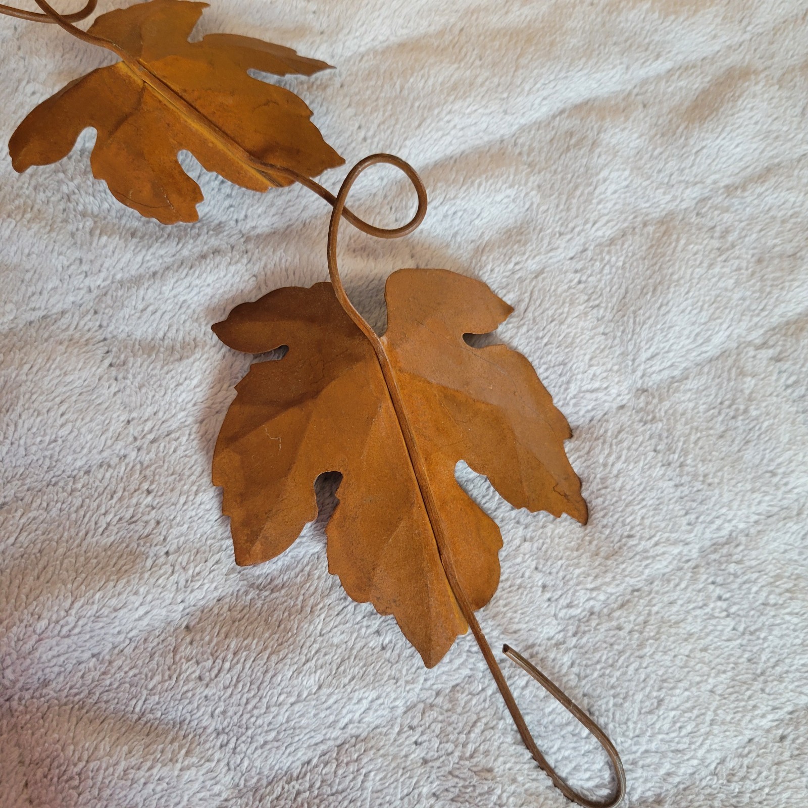 Rustic home decor leaf leaves wall hanging hook Fall Autumn shapes MCM Lot of 4