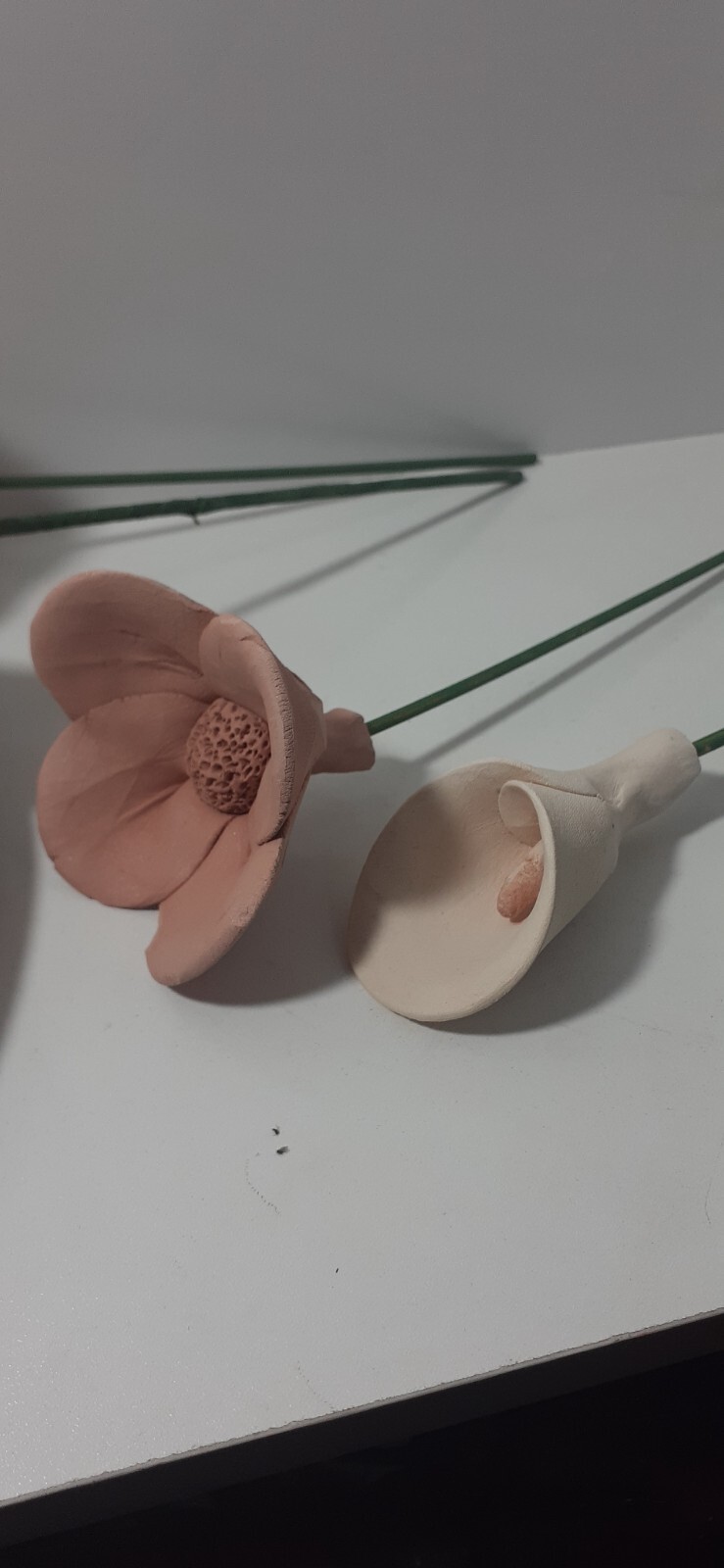 Vintage Capodimonte Handcrafted Porcelain Flowers Flexible Green Stem Clear Vase