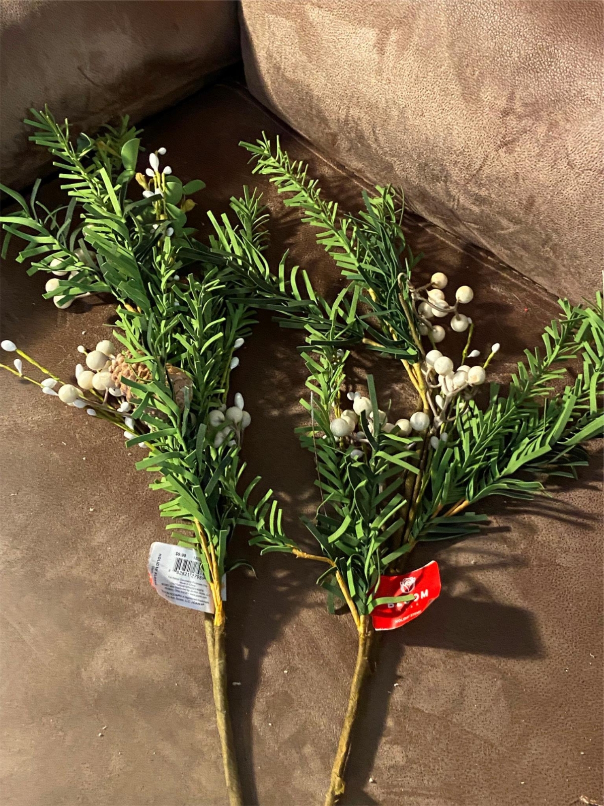 Lot of 2 Artificial Flowers Christmas Holiday White Berries Bloom Room Decor