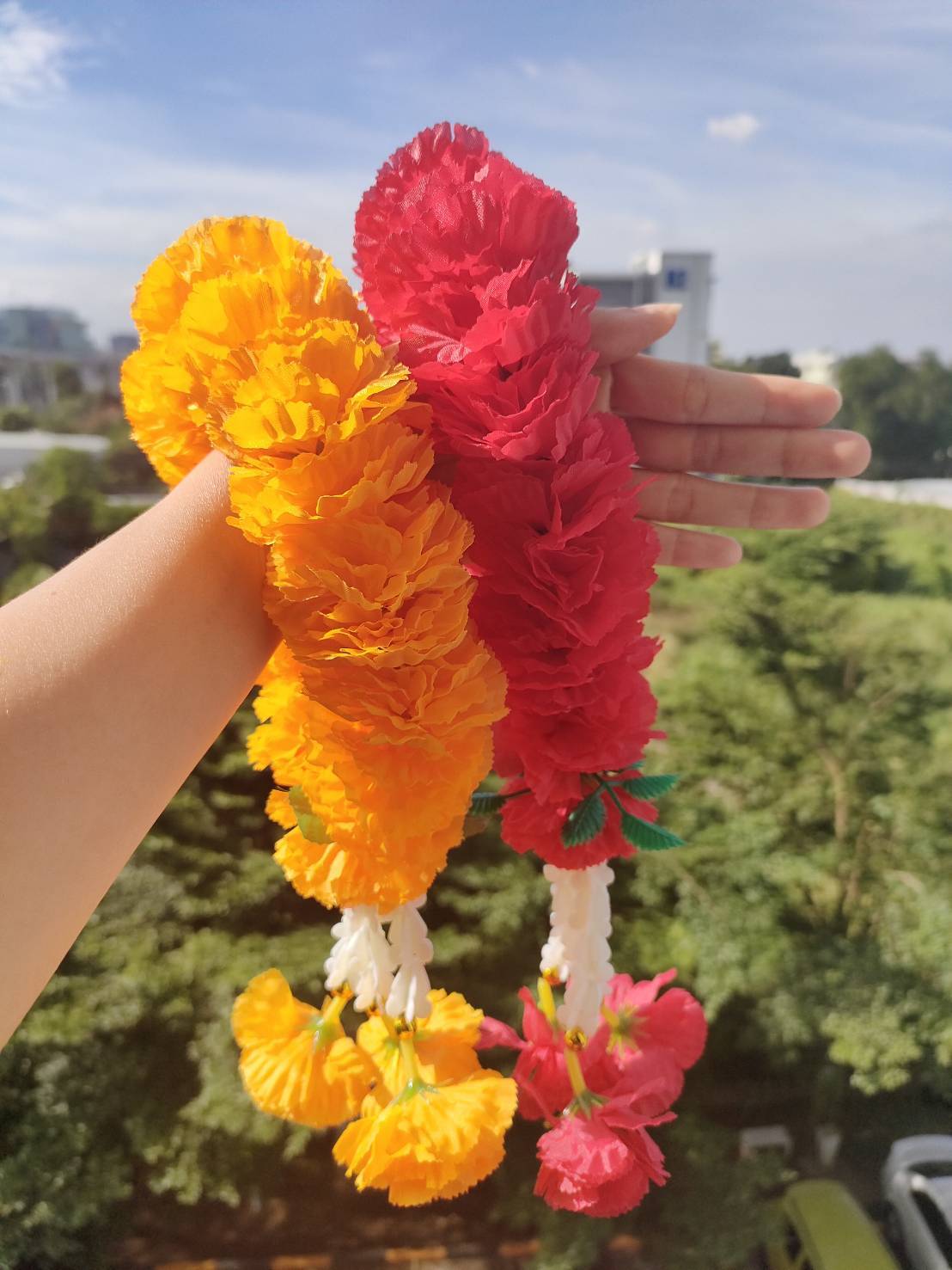 Hang Phuang Malai Artificial Thai Marigold Flower Fabric Mini Round Garland Gift