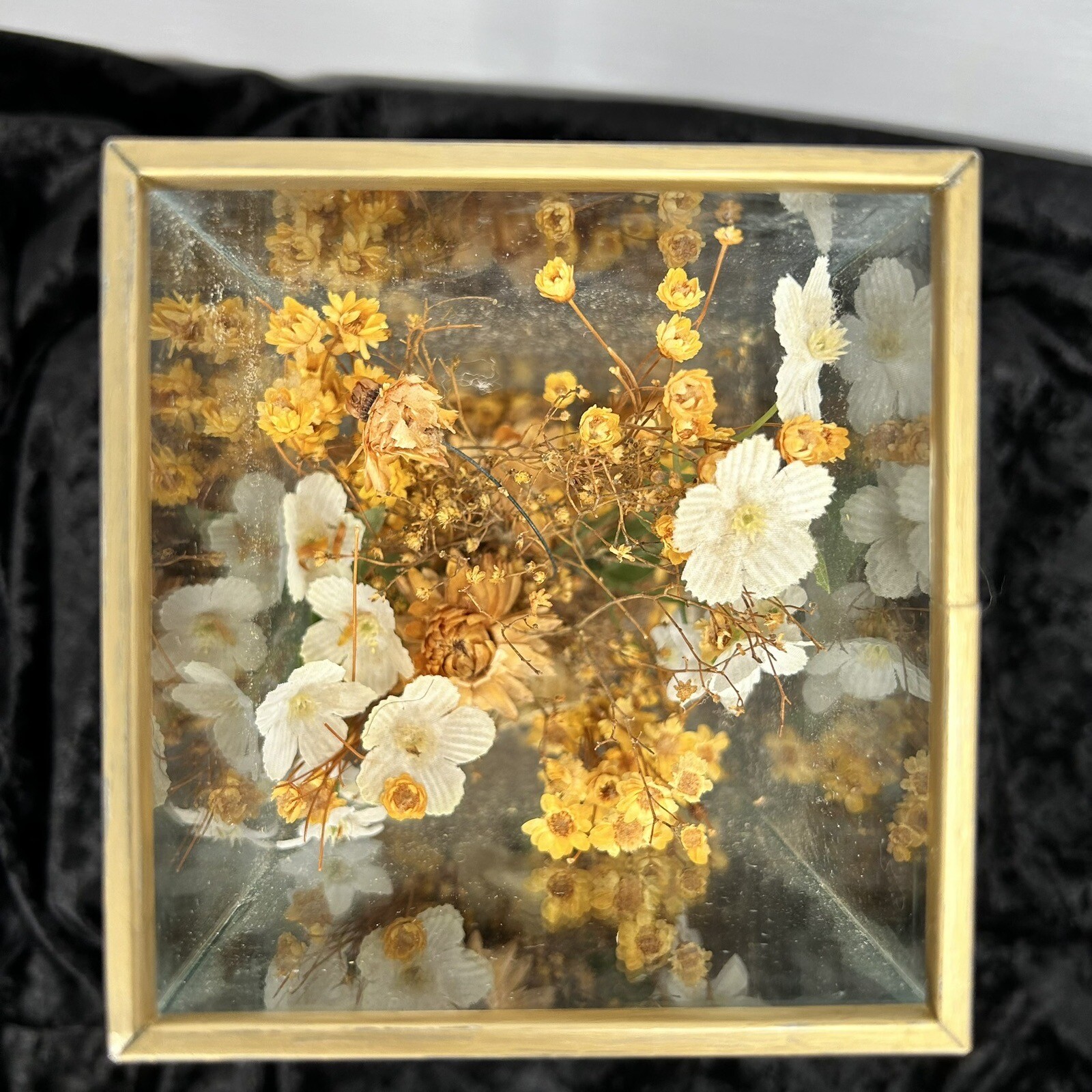 Vintage 70s Terrarium Faux Flowers – Leonard Creations Like Glass Wood