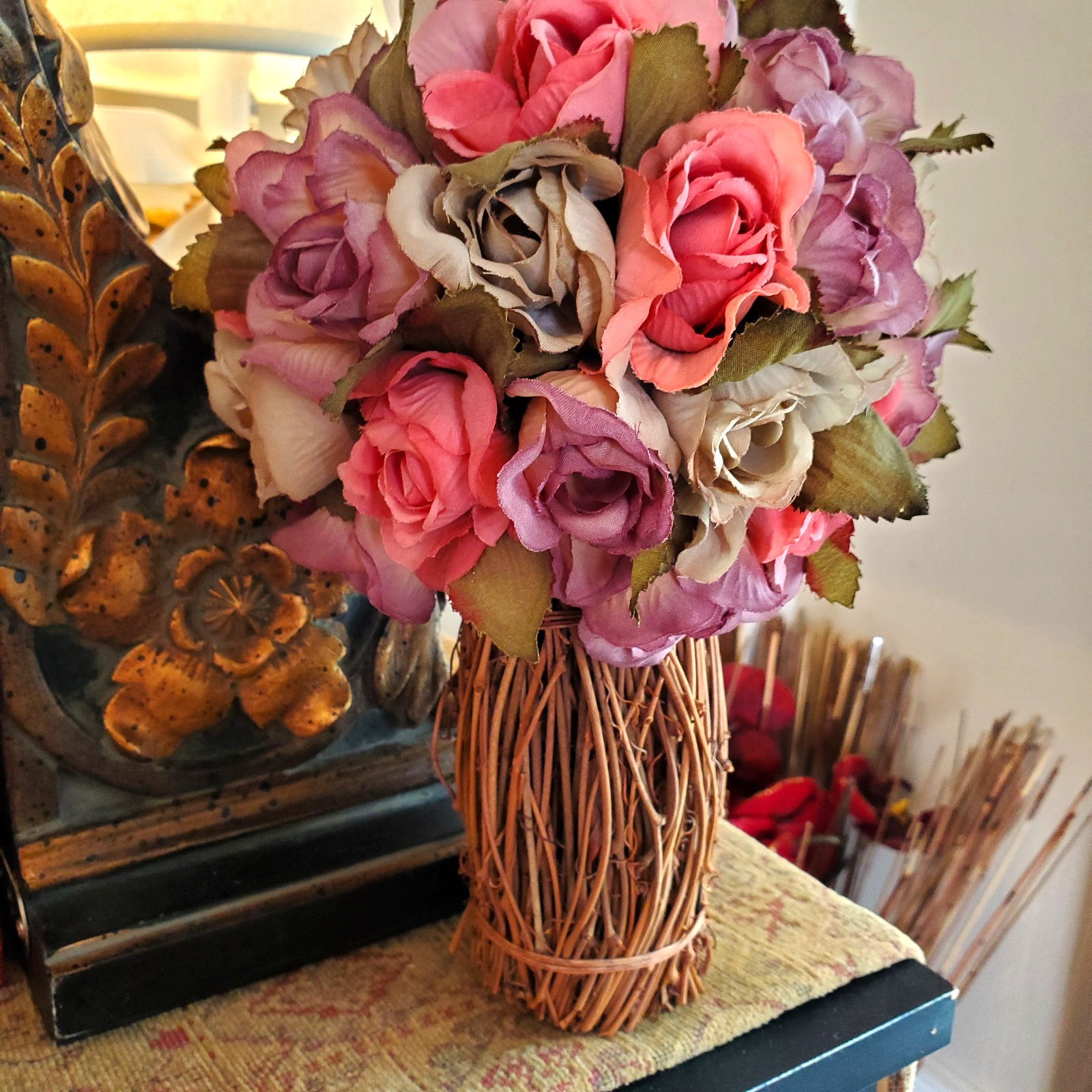 Rose Topiary Willow Base Table Tap Display Wedding Bouquet Vase Insert VINTAGE
