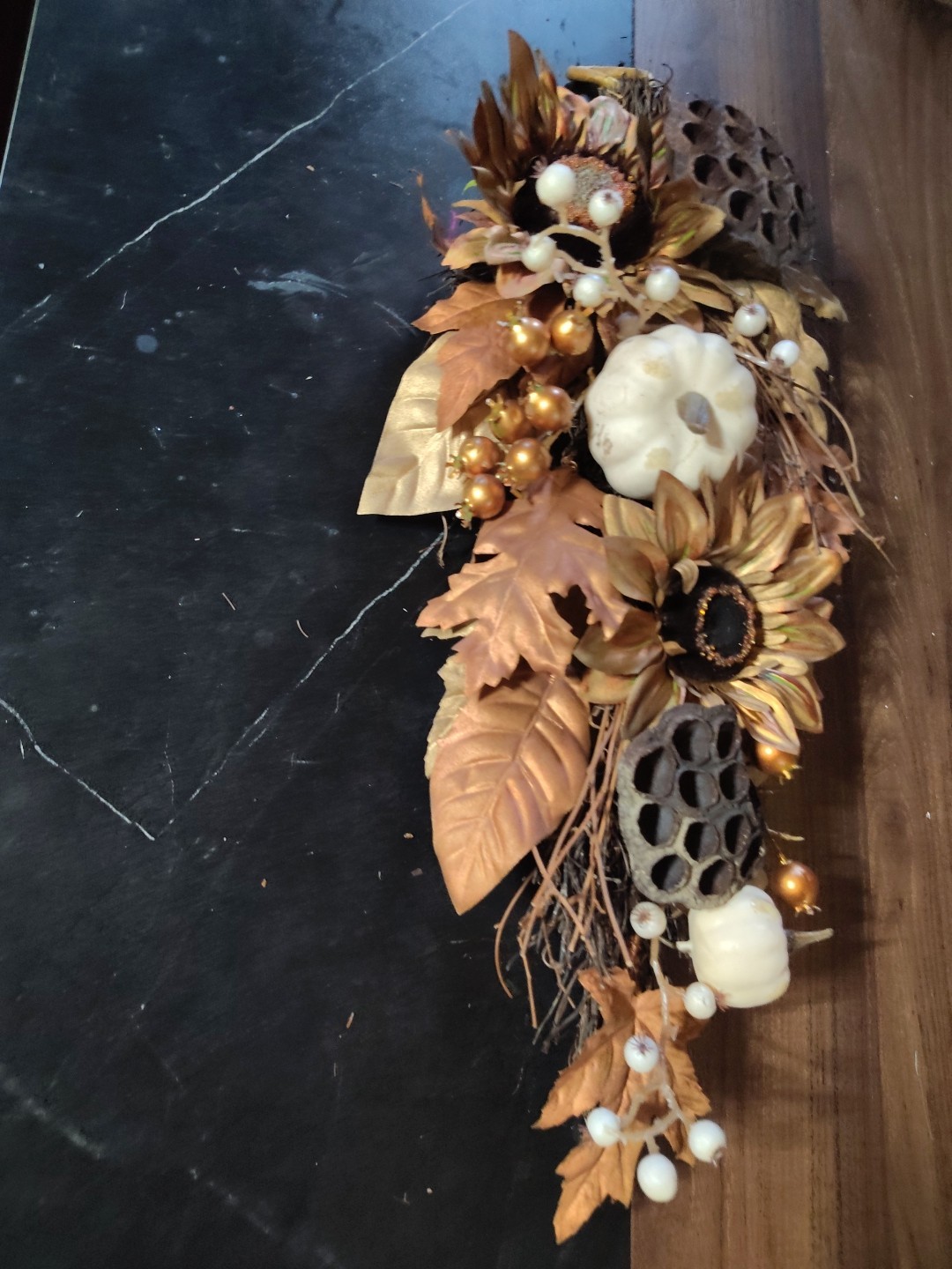 Artificial Autumn Harvest Hanging Swag with Pumpkins and Leaves for Decor
