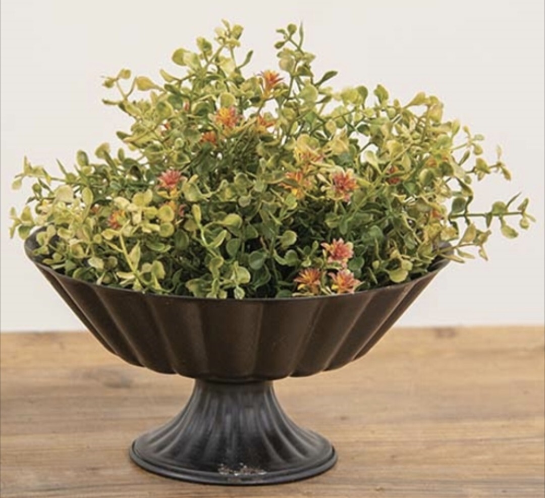 10″ Golden Buds & Baby’s Grass Half Sphere