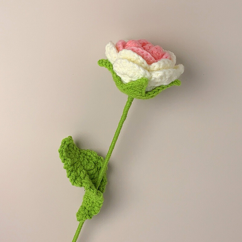 Hand Knitted Flower Yarn Crochet Rose Flowers Hand Craft Bouquet Wedding Decor
