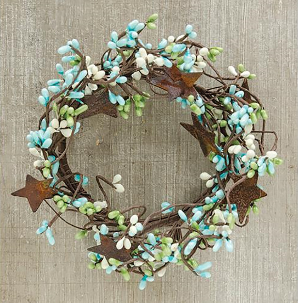 Wreath Candle Ring 4″ Diameter – Pip Berry in Seabreeze – Rusty Tin Stars