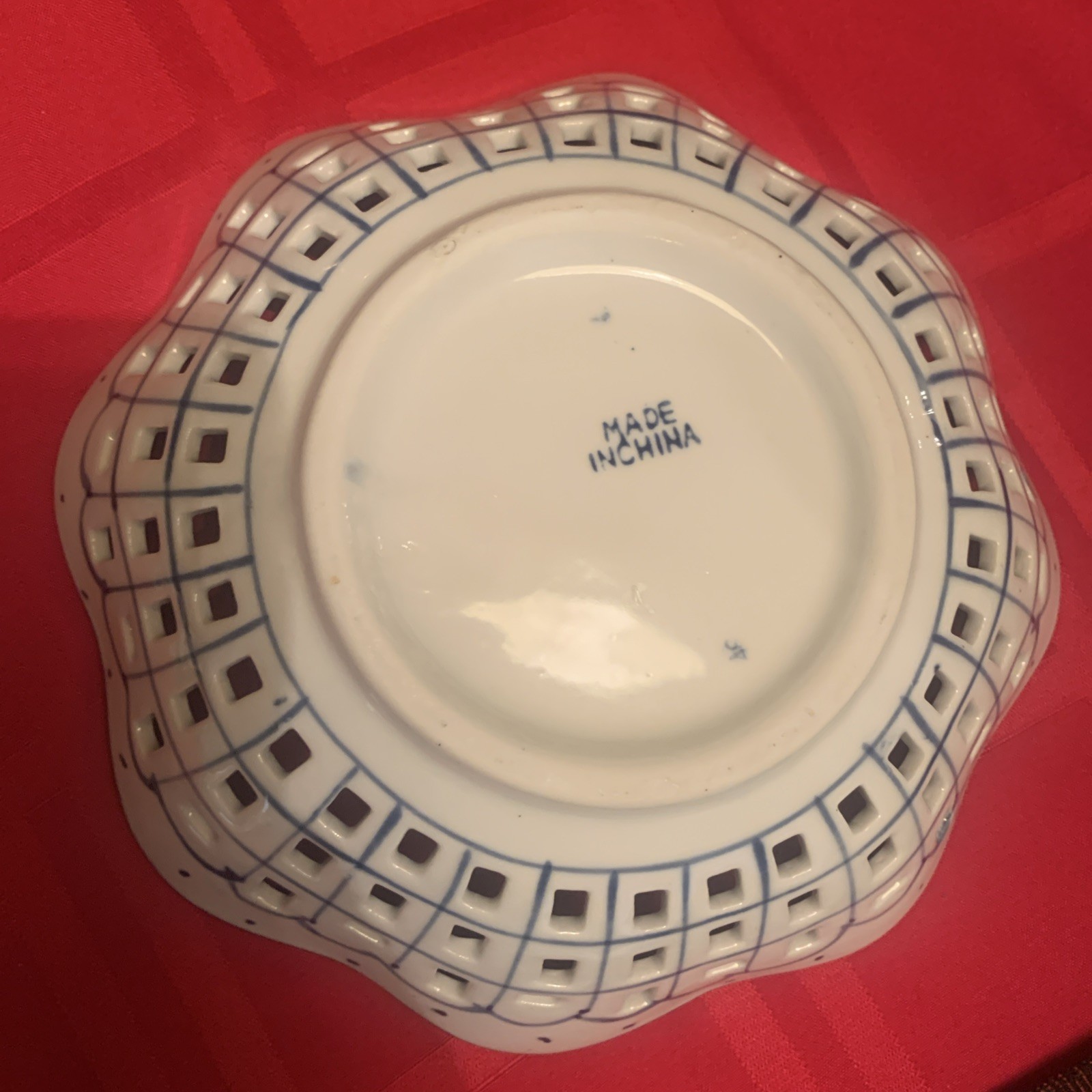 Ceramic Basketweave Fruit And Bread Bowl, Blue and White, Lattice Cut China 7.5″