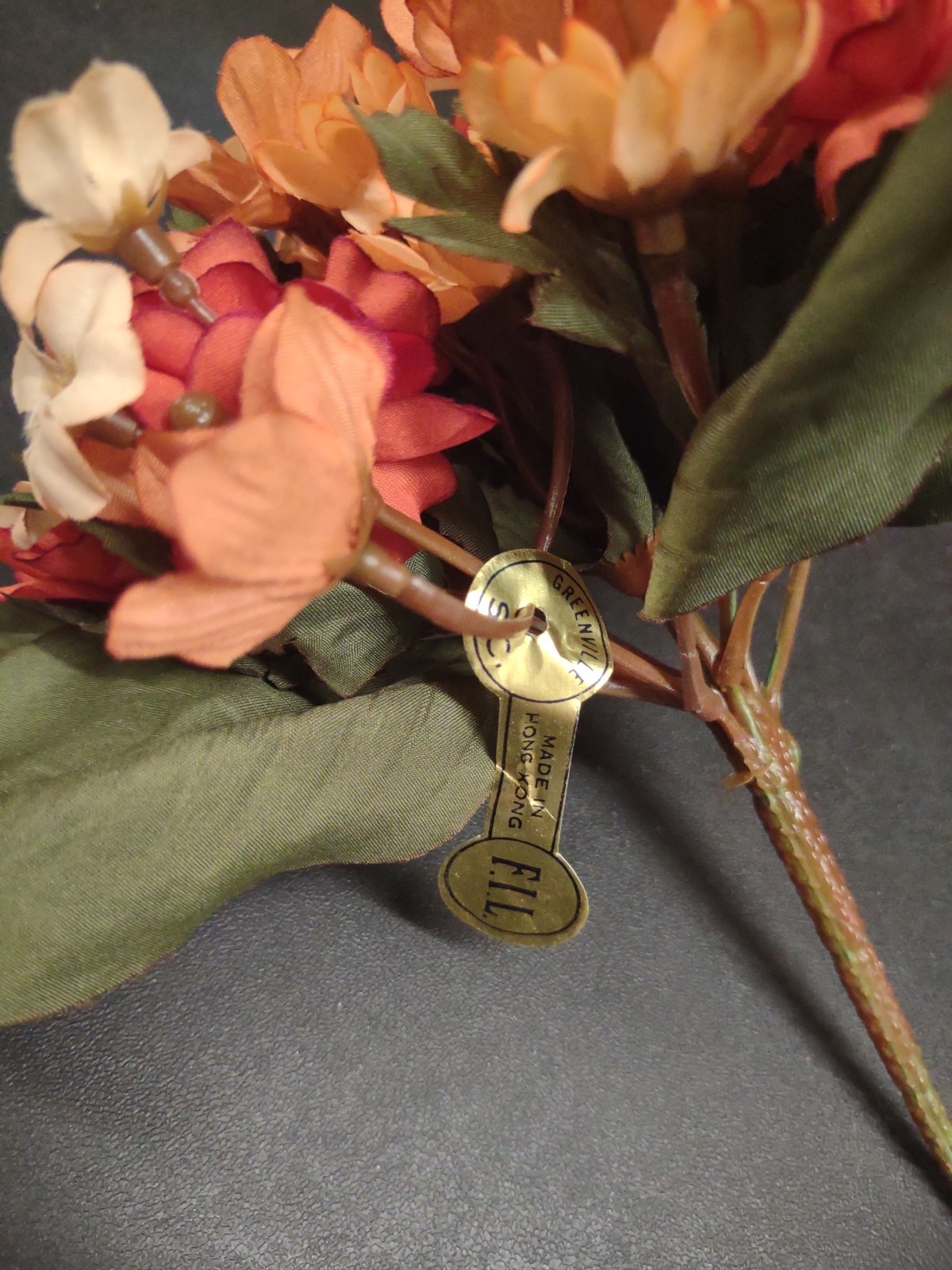 8.5″ Vintage Fall Silk Bouquet, 9 Stems Peach & Persimmon Orange Earthtone Daisy