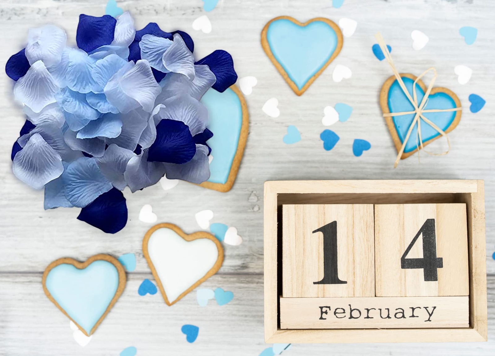 1200 Mixed Blue White Silk Flower Petals Wedding Aisle Table Centerpieces