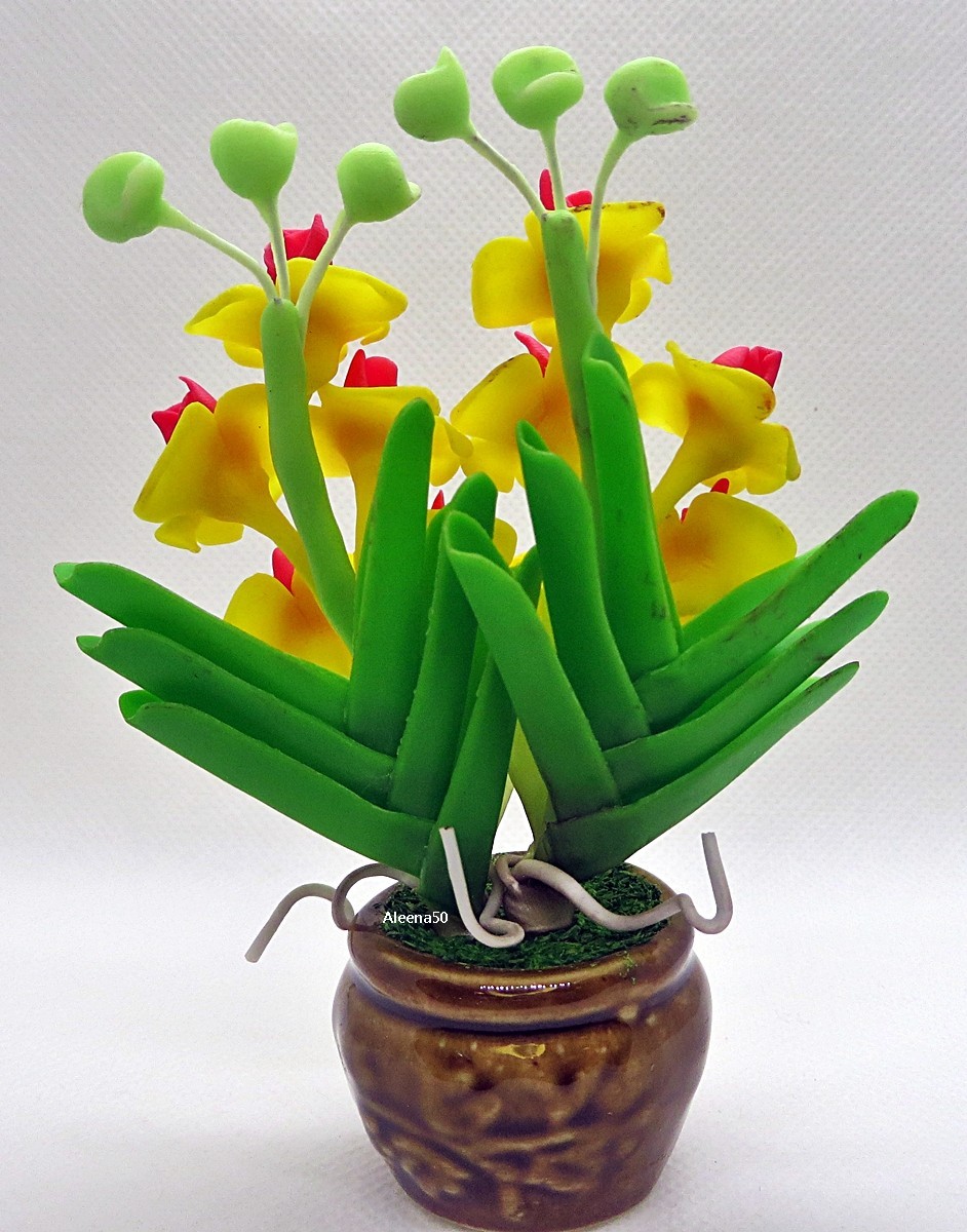 US Stock 5″H Handmade Air Dry Clay Mini Dendrobium Orchid Arranged in Pot