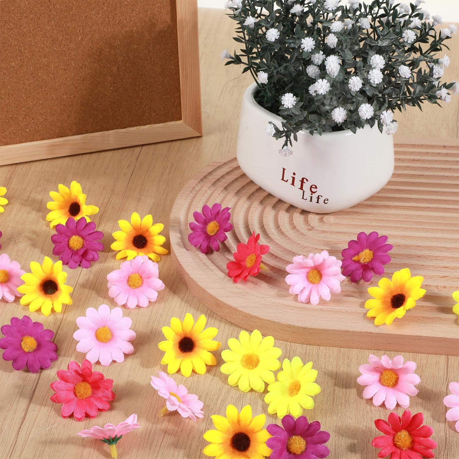 150PCS Fake Flower Heads 1.57in Daisy Flowers Heads