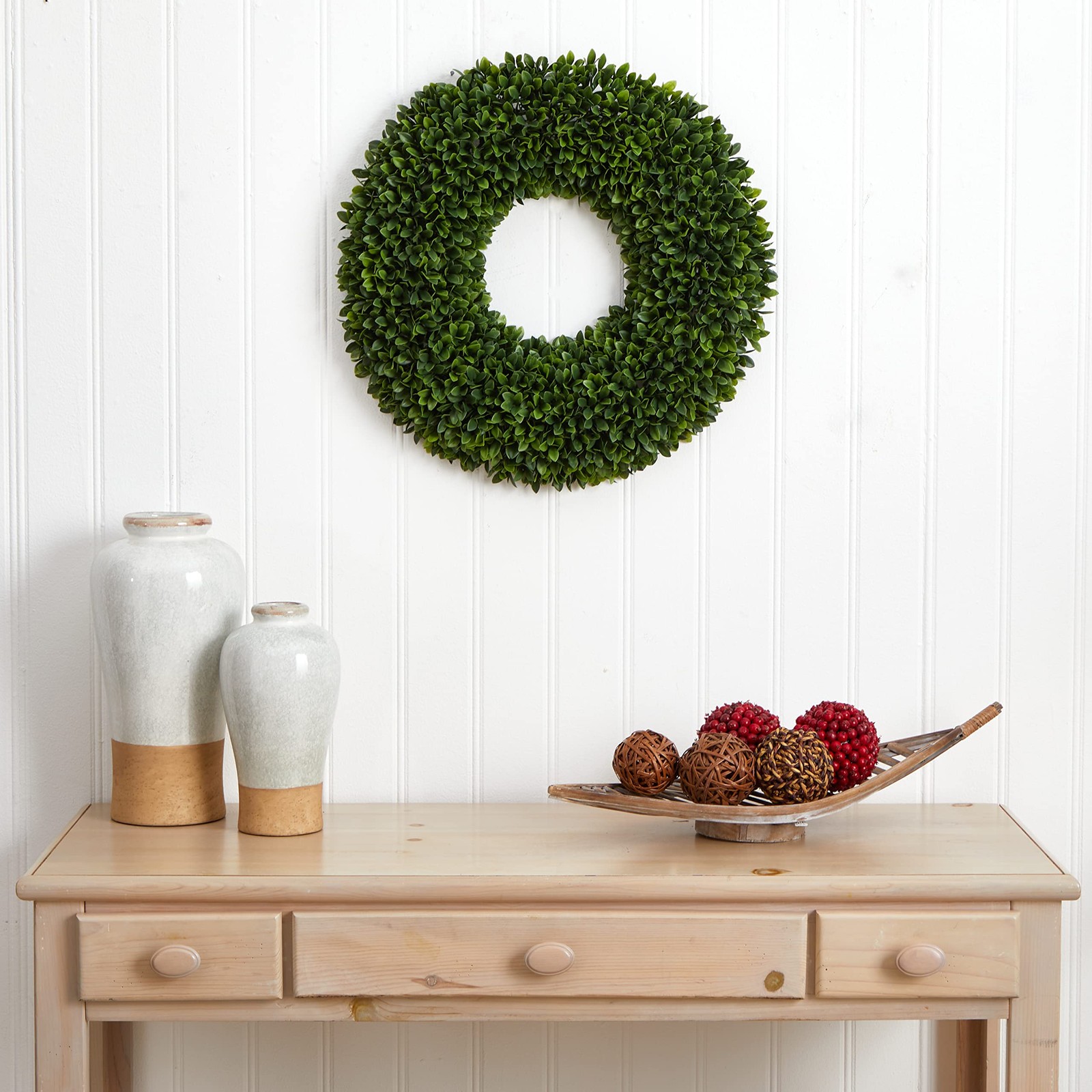 Nearly Natural 24-in Boxwood Artificial Wreath, Green