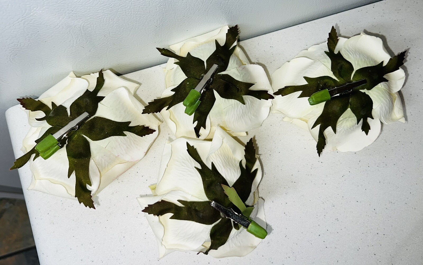 4 Large Faux Big White Roses – Clip On FR111C