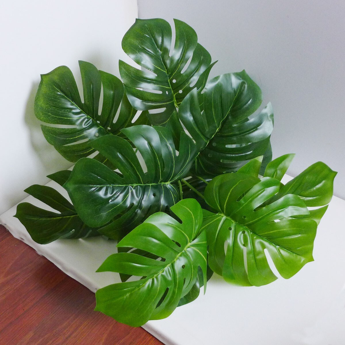 16″ Hight Artificial Plants Green Plastic Small Bush Tree (12 Lifelike Leaves )