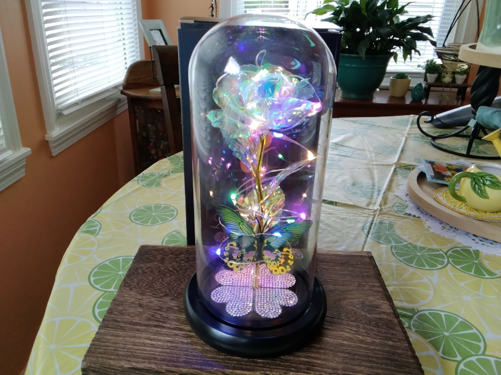 Love Forever Glass Dome With Irridescent Rose With Butterfly Battery Operated