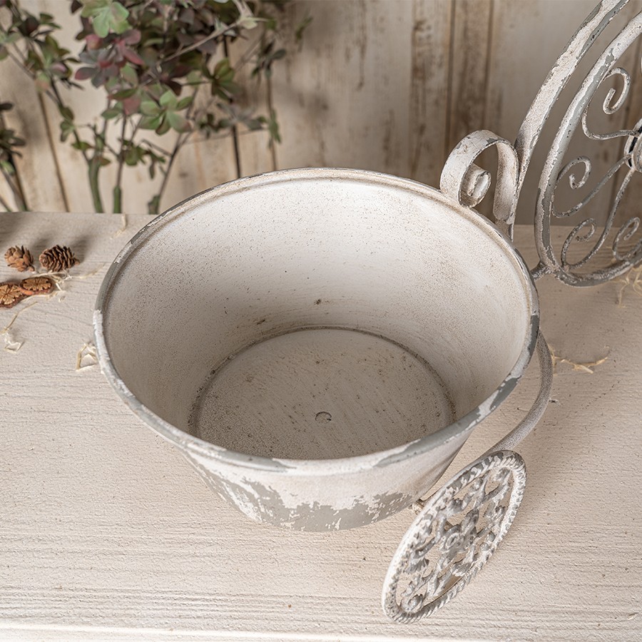 Rustic Bicycle Wall Planter, Metal Wire Hanging Basket, Vintage Flower Pot Decor